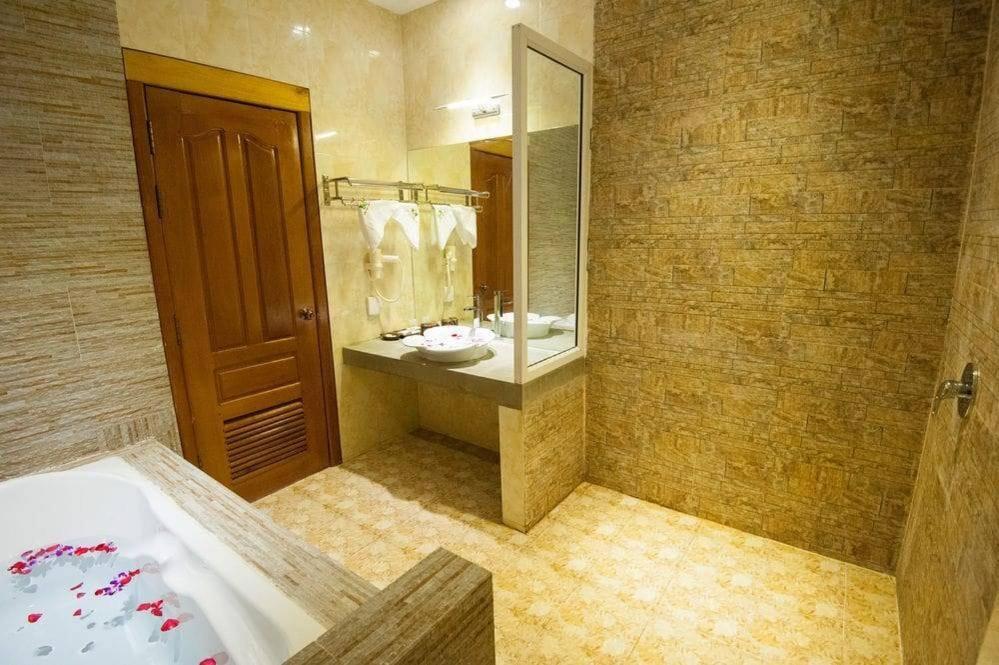 Adventure Siemreap Residence Siem Reap Exterior foto